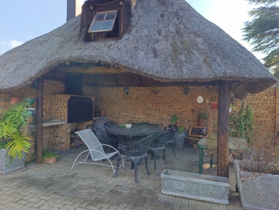 4 Bedroom Property for Sale in Fichardt Park Free State